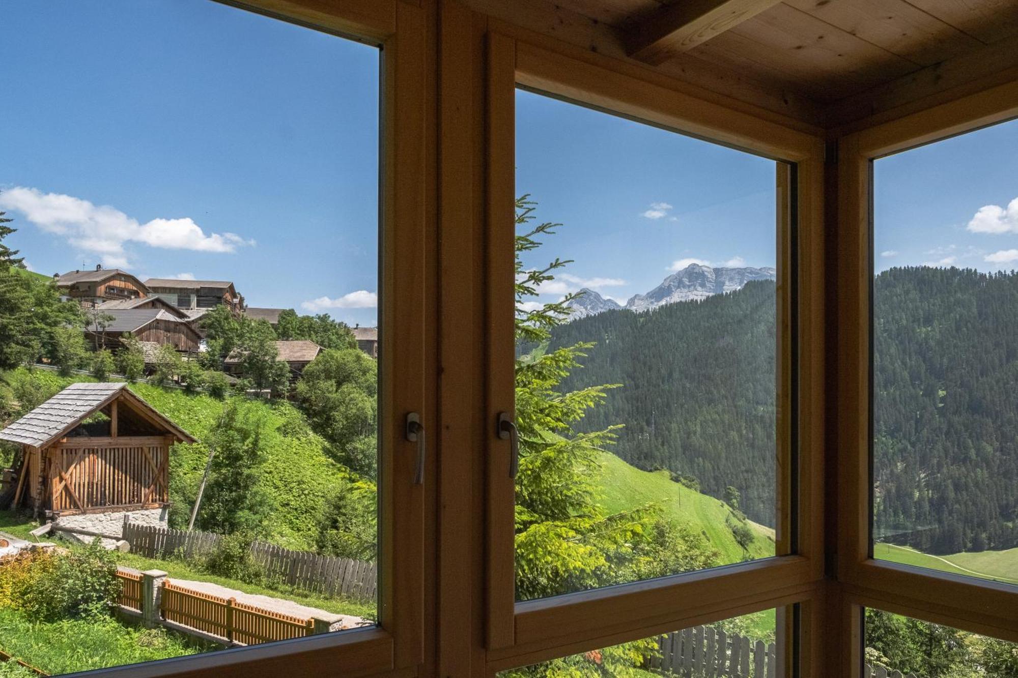 Ciasa Iachin - Dolomites Dream Retreat Apartment Сан Мартино ин Бадия Екстериор снимка